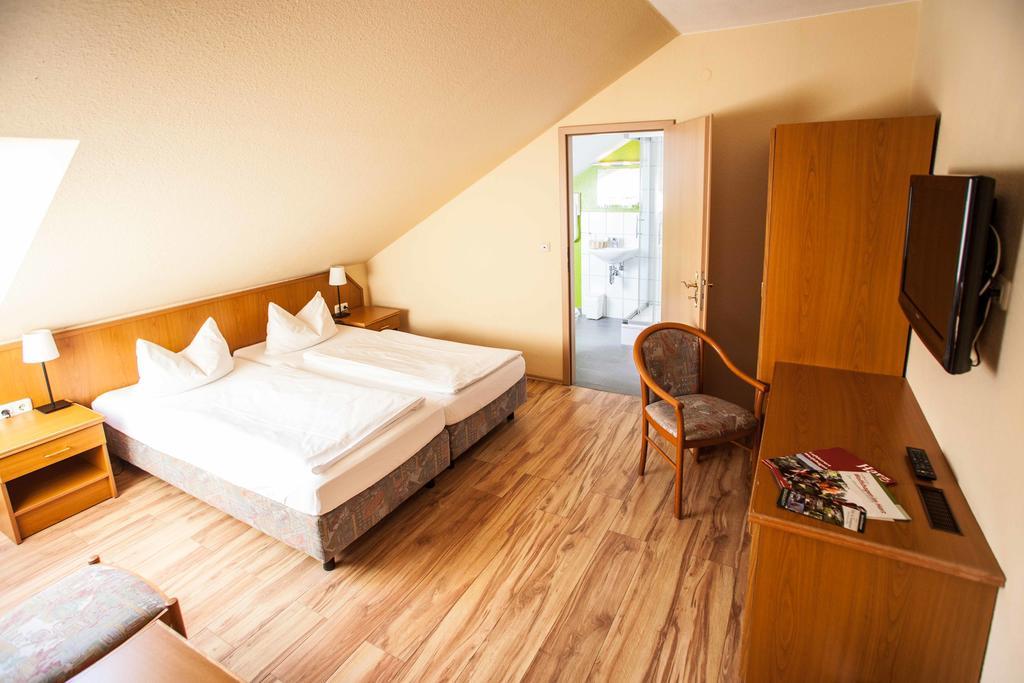 Hotel Im Tannengrund Langelsheim Exterior foto